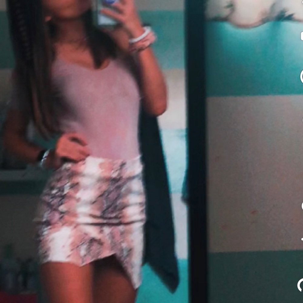 boutique pink snakeskin skirt